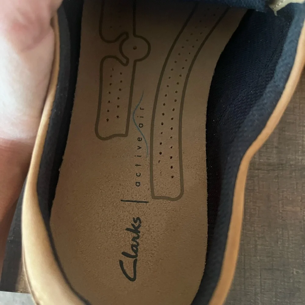 Clarks Active Air Men’s Tan Suede Lace-Up Casual Derby‎ Shoes Size 10